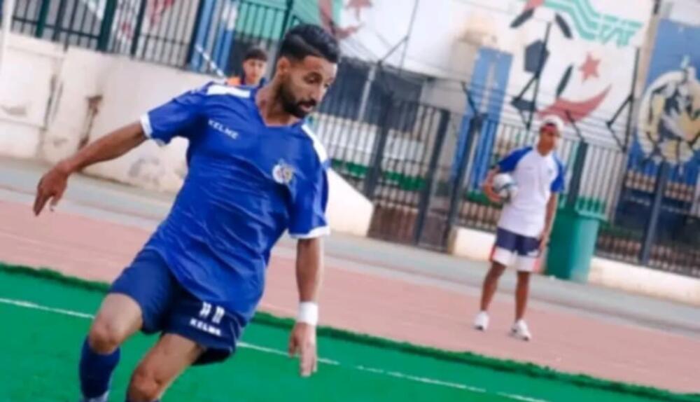 حاج يحيى عبد اللطيف ( شبيبة تيارت ) للشبكة : " لن نستسلم فسباق البطولة لم ينته بعد " !