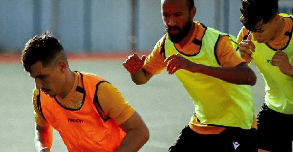 إتحاد الحراش | المصادقة على التقرير المالي لموقور و صفقة نعماني تنهار