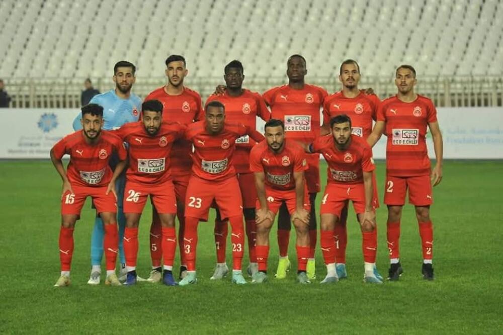 جمعية أولمبي الشلف | الفريق يغلق الطريق امام الاندية الراغبة في خدمات عبادة !