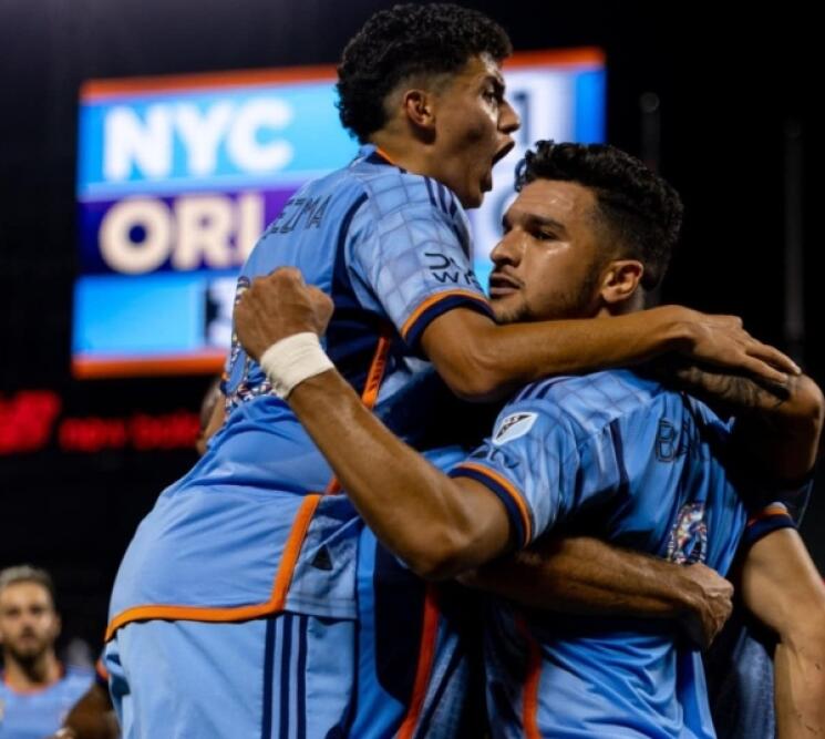 منصف بقرار يعود الى أوروبا من بوابة هذا النادي